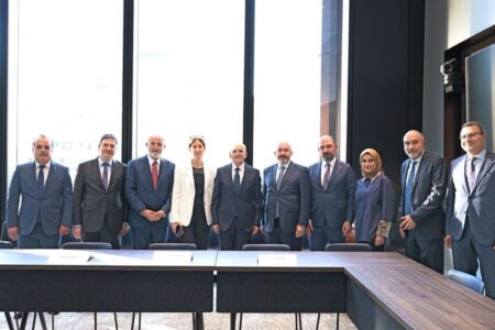 Orhan İlhan, New York’taki Yatırım Konferansı’nda Kritik Temaslarda Bulundu