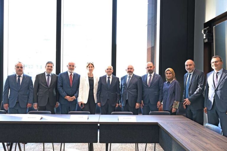 Orhan İlhan, New York’taki Yatırım Konferansı’nda Kritik Temaslarda Bulundu